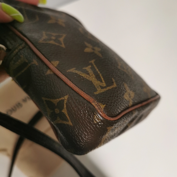 100% Authentic LV Mini Danube - Picture 4 of 14